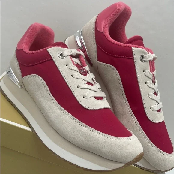 Michael Kors HATTIE TRAINER
NYLON
49T5HAFS3D Dark Raspberry Platform Sneakers - Picture 6 of 16